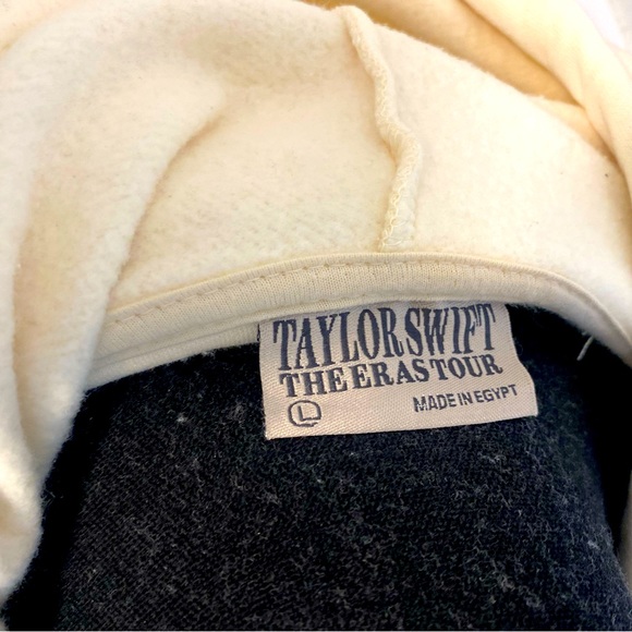 TAYLOR SWIFT OFficial 2023 the eras tour BEIGE HOODie - Picture 2 of 13